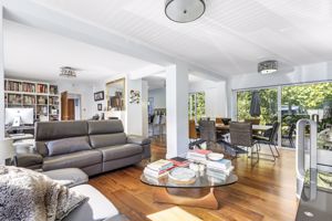 Photo 26- click for photo gallery